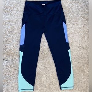 Fila woman’s athletic blue leggings New Condition!